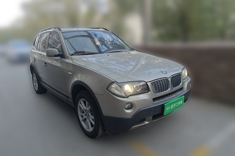 Used BMW X3 2006 xDrive25si Front Right 45 Deg