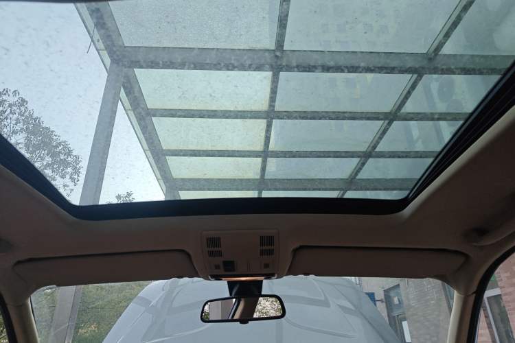 Used BMW X3 2006 xDrive25si Headliner