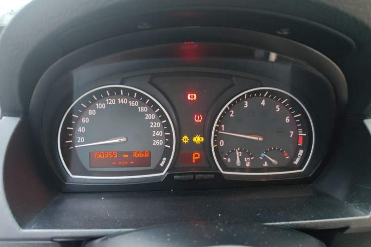 Used BMW X3 2006 xDrive25si Instrument Cluster