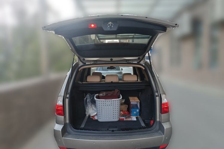 Used BMW X3 2006 xDrive25si Trunk
