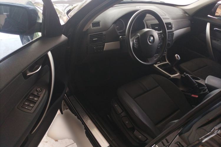 Used BMW X3  Driver Seat