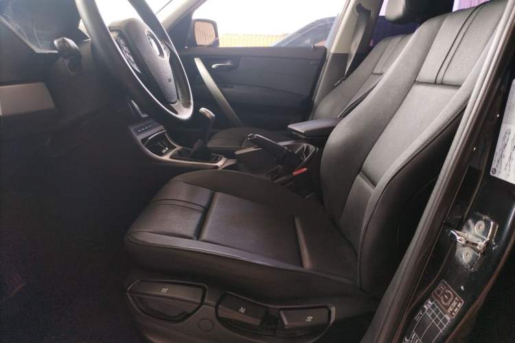 Used BMW X3  Left Front Seat