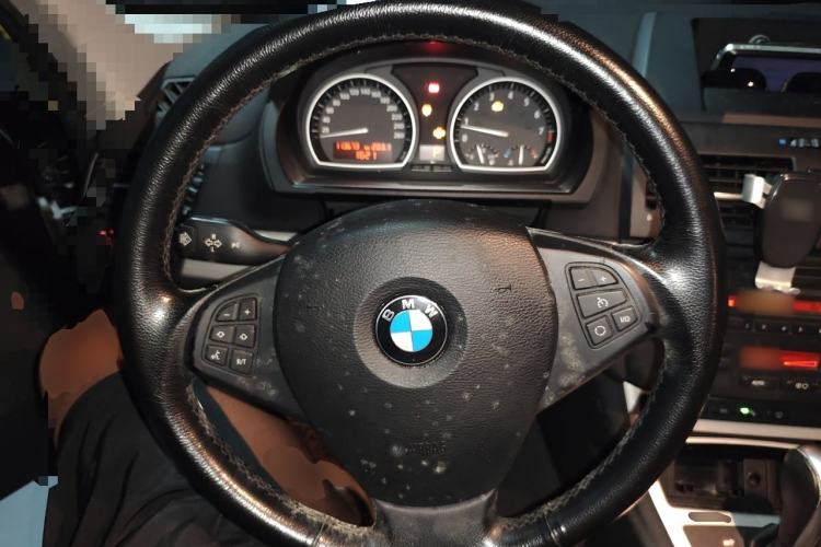 Used BMW X3 2008 xDrive25i Luxury Model Steering Wheel