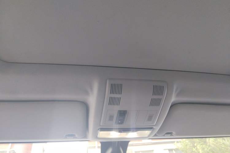Used BMW X3 2008 xDrive25i Leading Model Headliner