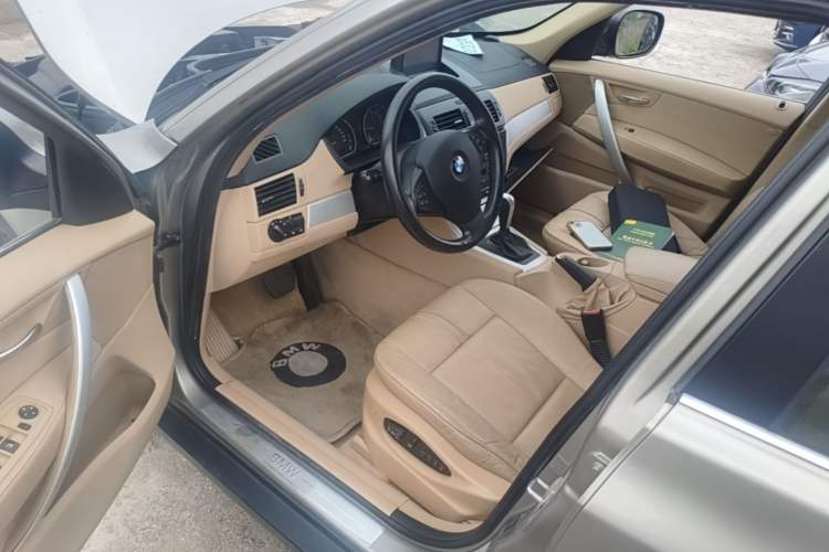 Used BMW X3 2008 xDrive25i Luxury Model Driver Seat