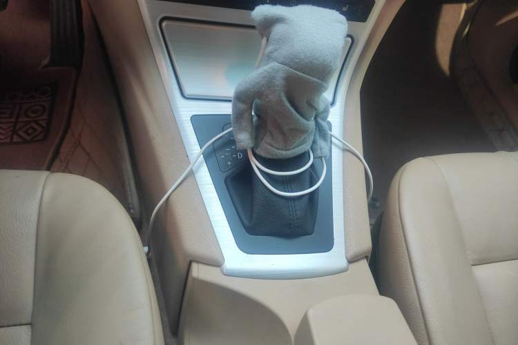 Used BMW X3 2008 xDrive25i Luxury Model Gear Lever