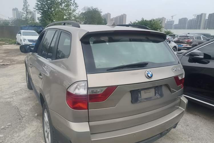 Used BMW X3 2008 xDrive25i Luxury Model Rear Left 45 Deg