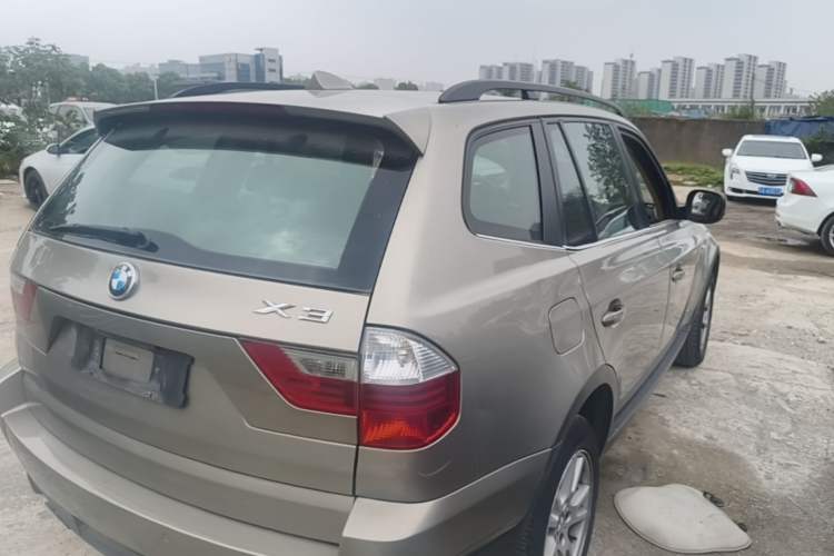 Used BMW X3 2008 xDrive25i Luxury Model Rear Right 45 Deg