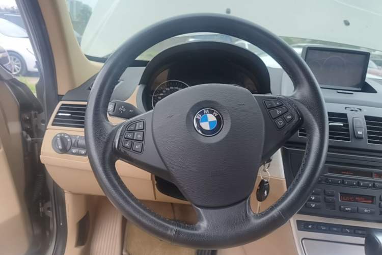 Used BMW X3 2008 xDrive25i Luxury Model Steering Wheel