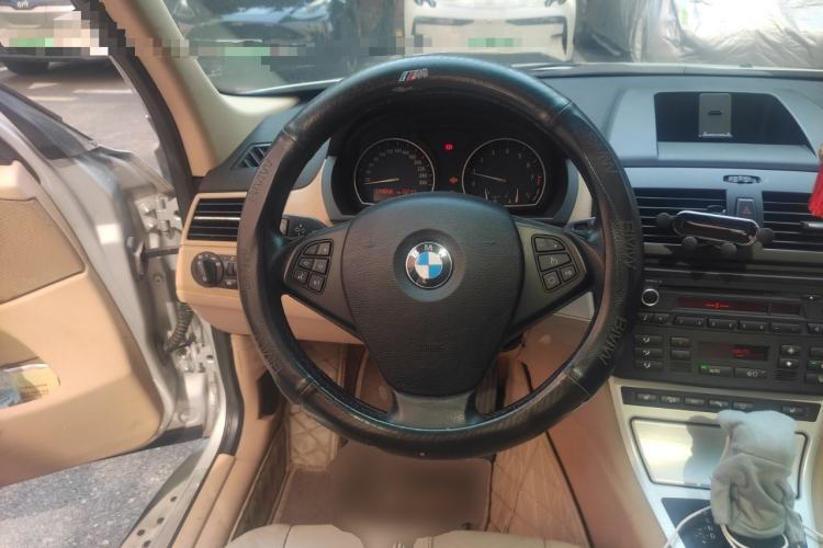 Used BMW X3 2008 xDrive25i Luxury Model Steering Wheel