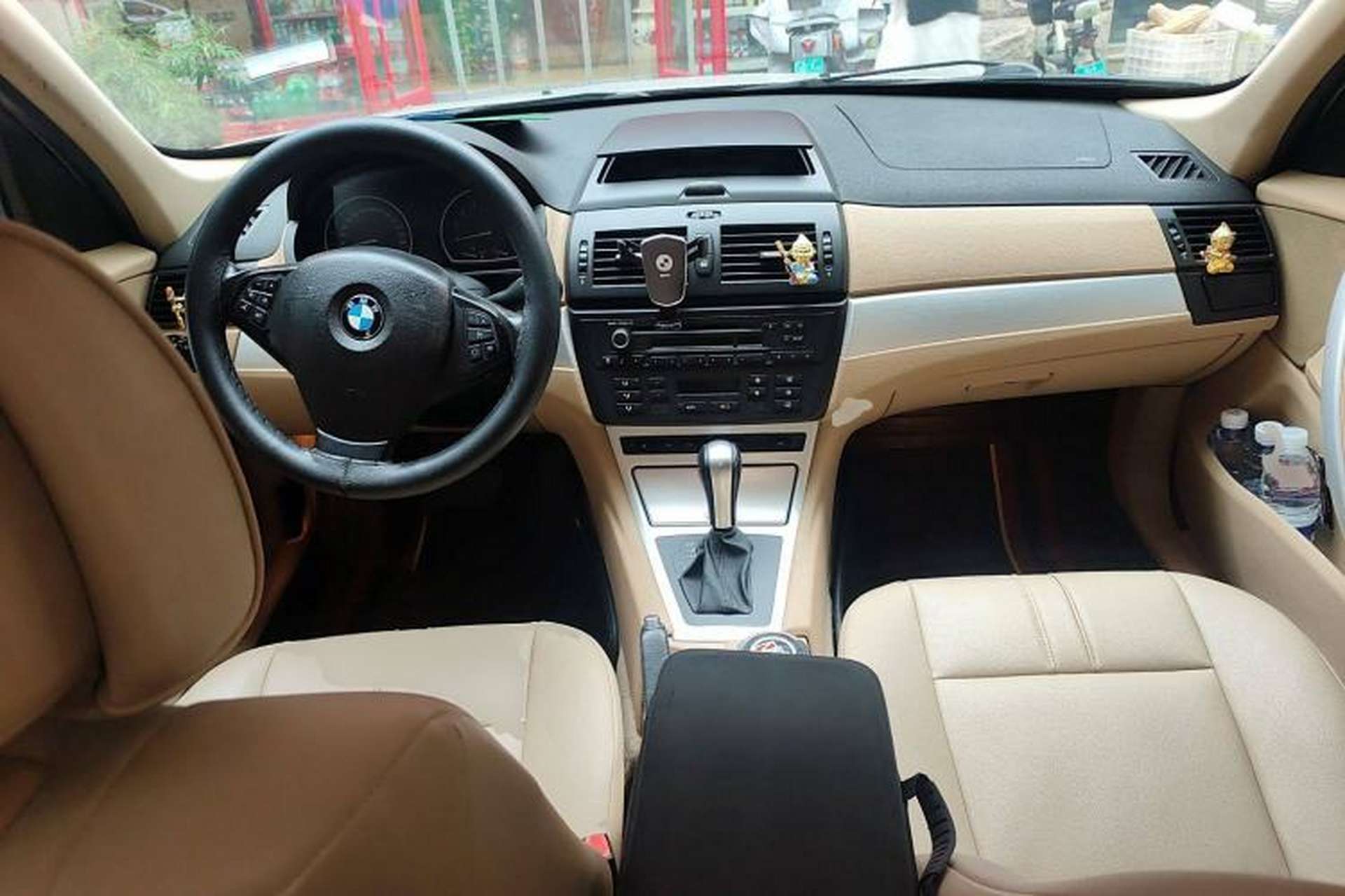 Used BMW X3 2008 xDrive25i Luxury Model Center Console