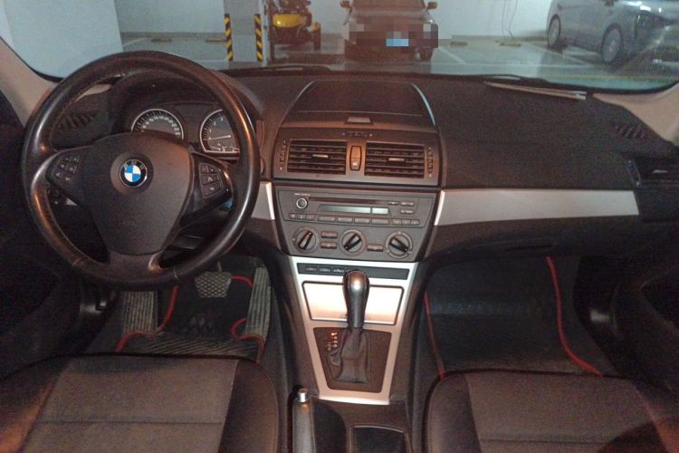 Used BMW X3 2008 xDrive25i Leading Model Center Console
