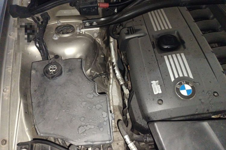 Used BMW X3 2008 xDrive25i Leading Model Engine Bay Right