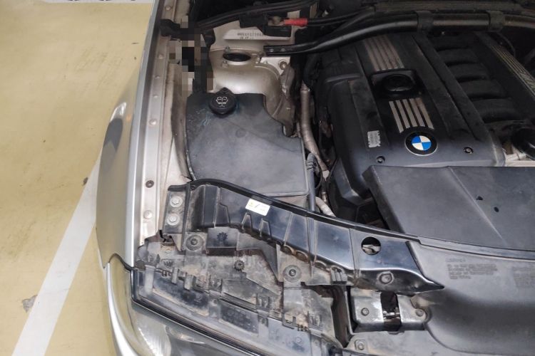 Used BMW X3 2008 xDrive25i Luxury Model Engine Bay Right