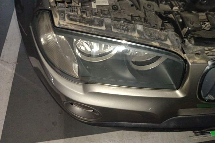 Used BMW X3 2008 xDrive25i Leading Model Right Front Headlight