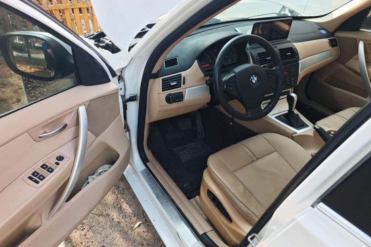 Used BMW X3 2008 xDrive25i Luxury Model Driver Seat