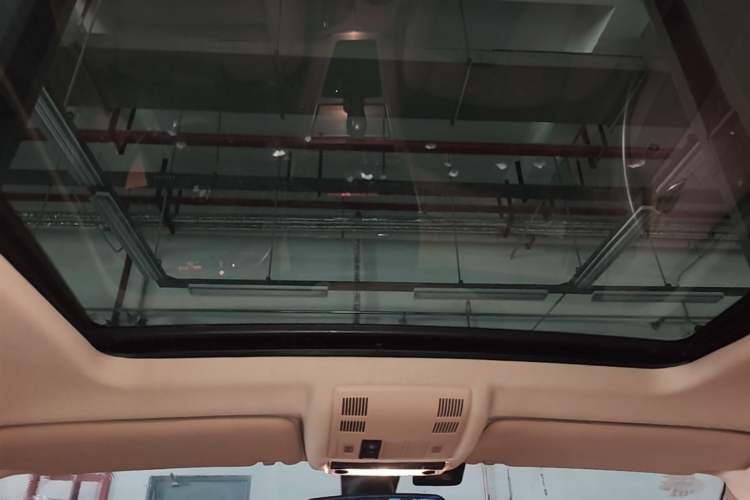 Used BMW X3 2008 xDrive25i Leading Model Headliner