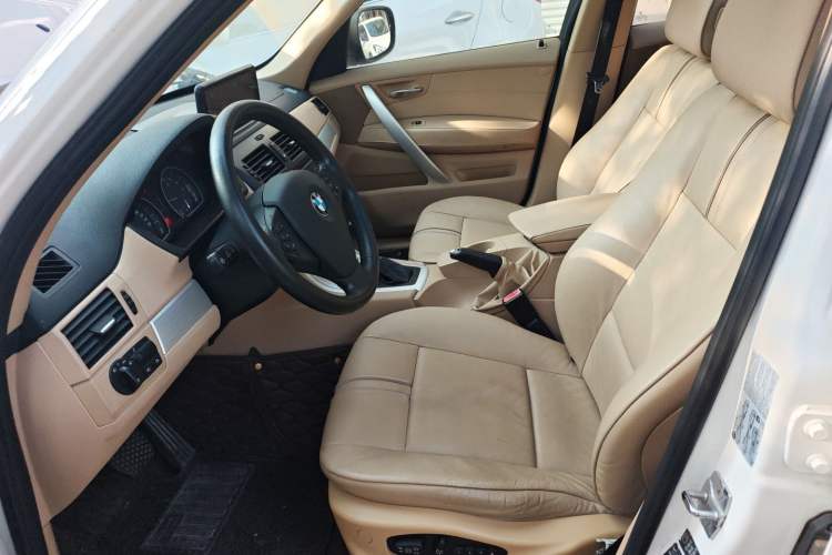 Used BMW X3 2008 xDrive25i Luxury Model Left Front Seat