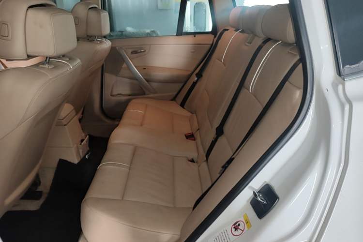 Used BMW X3 2008 xDrive25i Leading Model Left Rear Seat