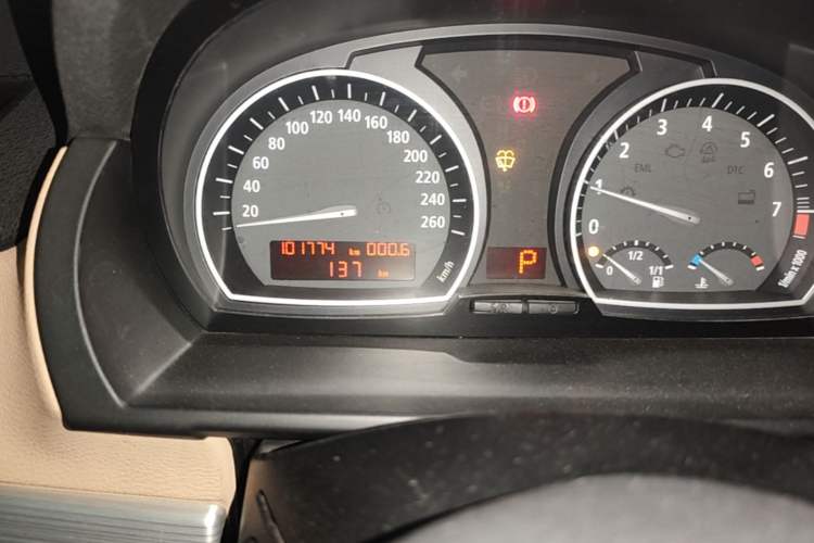 Used BMW X3 2008 xDrive25i Leading Model Odometer Close Up