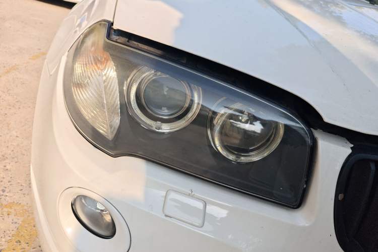 Used BMW X3 2008 xDrive25i Luxury Model Right Front Headlight