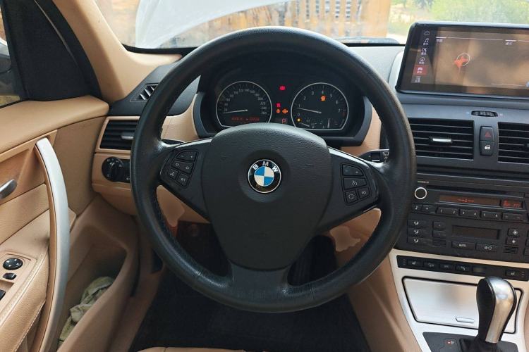 Used BMW X3 2008 xDrive25i Luxury Model Steering Wheel
