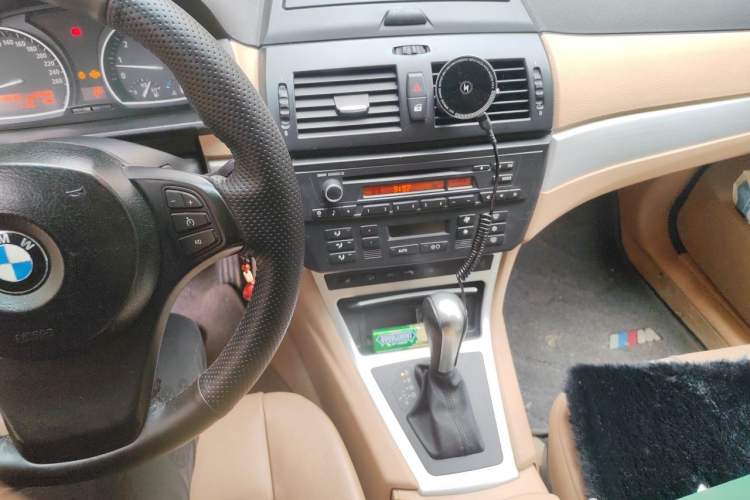 Used BMW X3 2009 xDrive25i Luxury Plus Model Audio And AC Panel