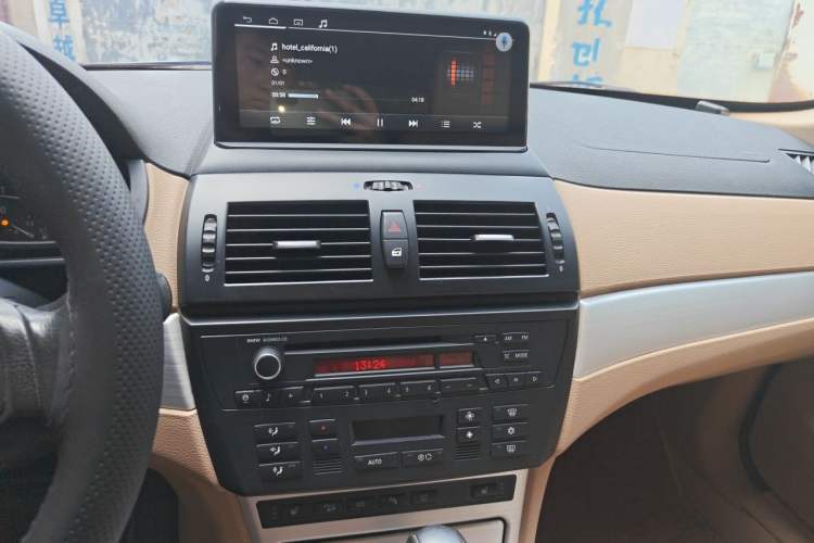 Used BMW X3 2009 xDrive25i Luxury Plus Model Audio And AC Panel