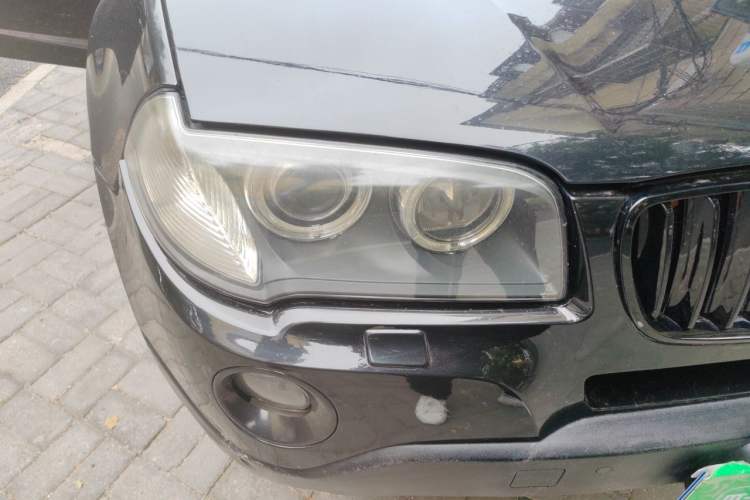 Used BMW X3 2009 xDrive25i Luxury Plus Model Right Front Headlight