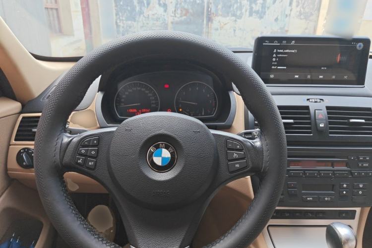 Used BMW X3 2009 xDrive25i Luxury Plus Model Steering Wheel