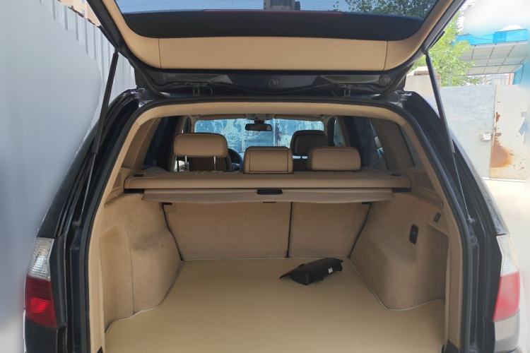 Used BMW X3 2009 xDrive25i Luxury Plus Model Trunk