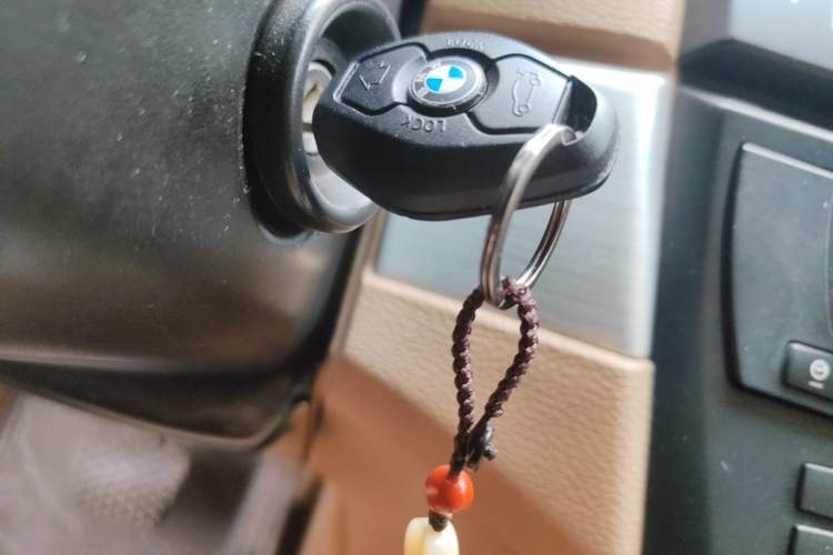 Used BMW X3 2009 xDrive25i Luxury Plus Model Vehicle Key