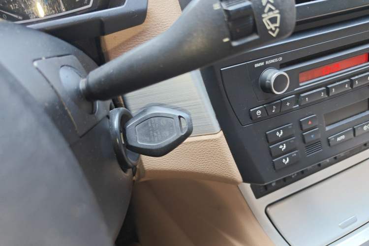 Used BMW X3 2009 xDrive25i Luxury Plus Model Vehicle Key