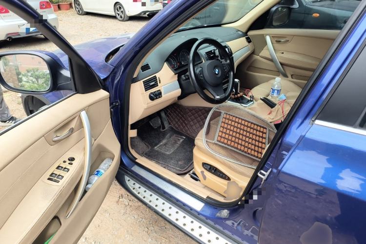 Used BMW X3 2009 xDrive25i Luxury Plus Model Driver Seat