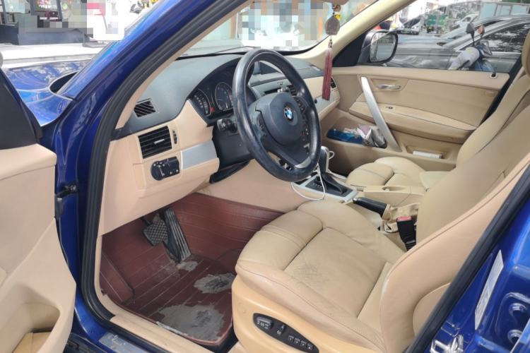 Used BMW X3 2009 xDrive25i Luxury Plus Model Driver Seat