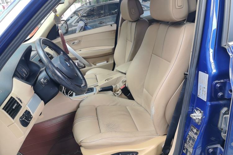 Used BMW X3 2009 xDrive25i Luxury Plus Model Left Front Seat