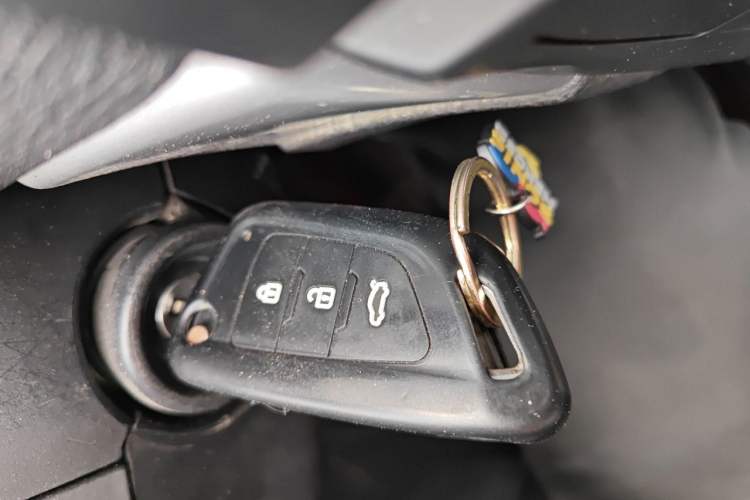 Used BMW X3 2009 xDrive25i Luxury Plus Model Vehicle Key