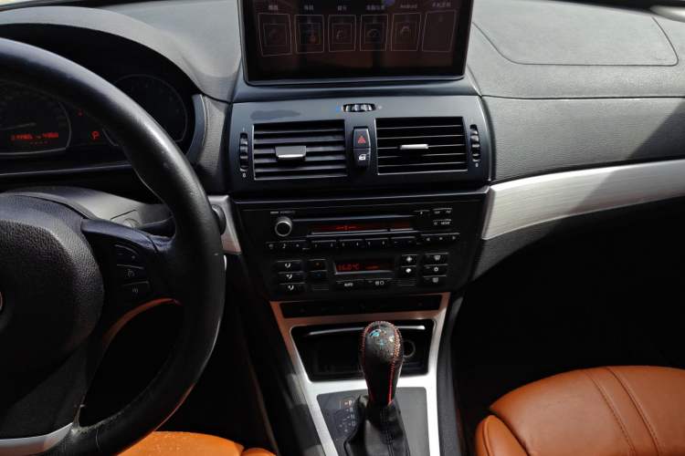 Used BMW X3 2009 xDrive25i Luxury Plus Model Audio And AC Panel