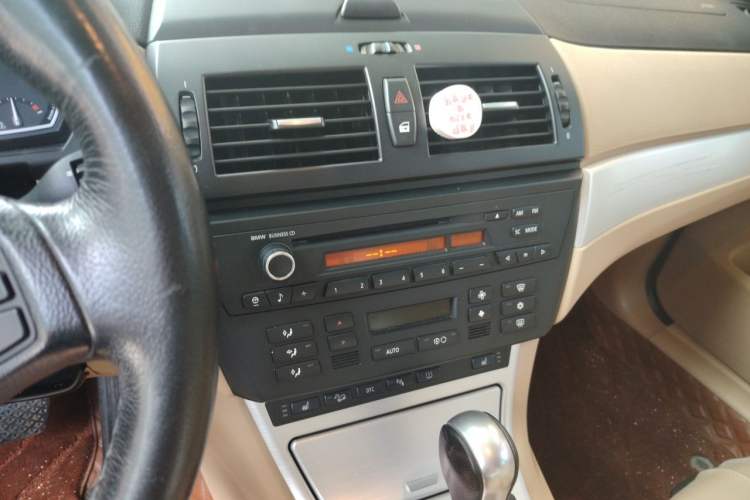 Used BMW X3 2009 xDrive25i Luxury Plus Model Audio And AC Panel