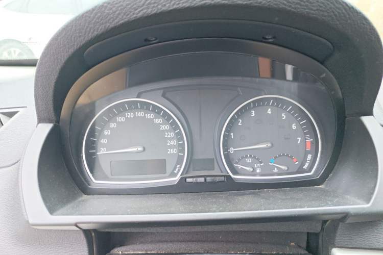 Used BMW X3 2009 xDrive30i Instrument Cluster