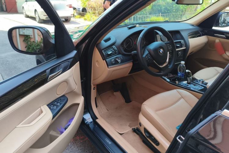 Used BMW X3 2011 xDrive28i Luxury Model Driver Seat