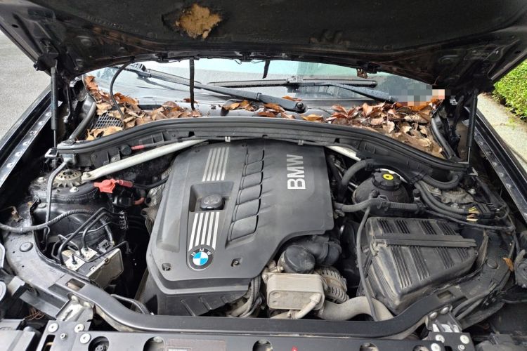 Used BMW X3 2011 xDrive28i Leading Model Engine Bay
