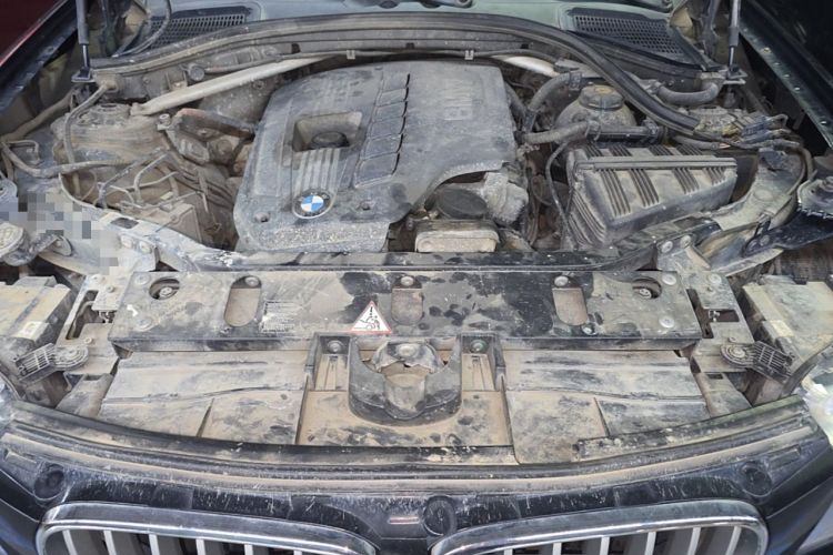 Used BMW X3 2011 xDrive28i Leading Model Engine Bay