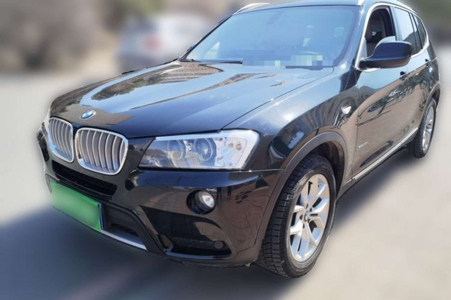 Used BMW X3 2011 xDrive28i Luxury Model Front Left 45 Deg