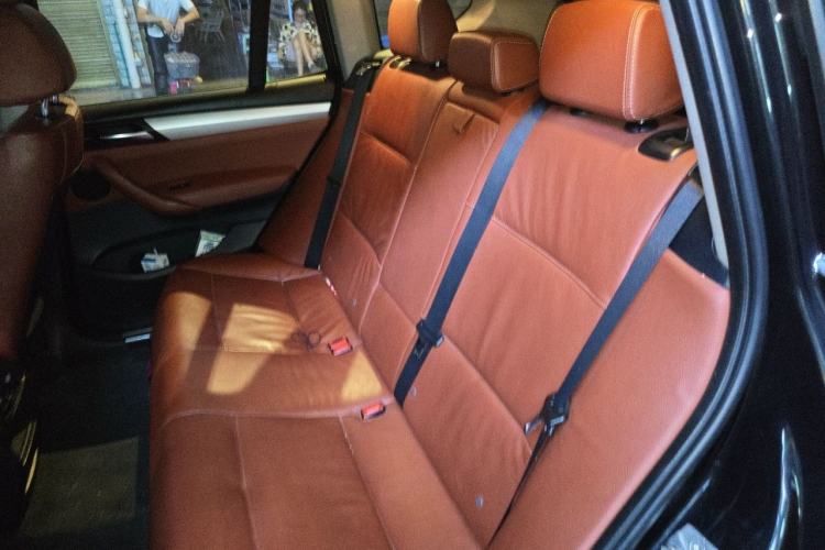 Used BMW X3 2011 xDrive28i Leading Model Left Rear Seat