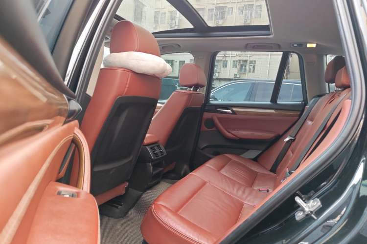 Used BMW X3 2011 xDrive35i Luxury Model Left Rear Seat