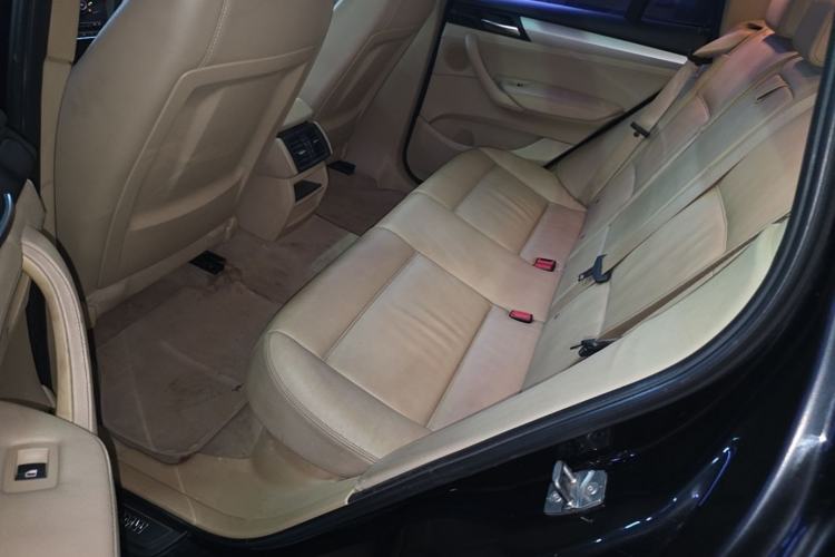 Used BMW X3 2011 xDrive28i Leading Model Left Rear Seat