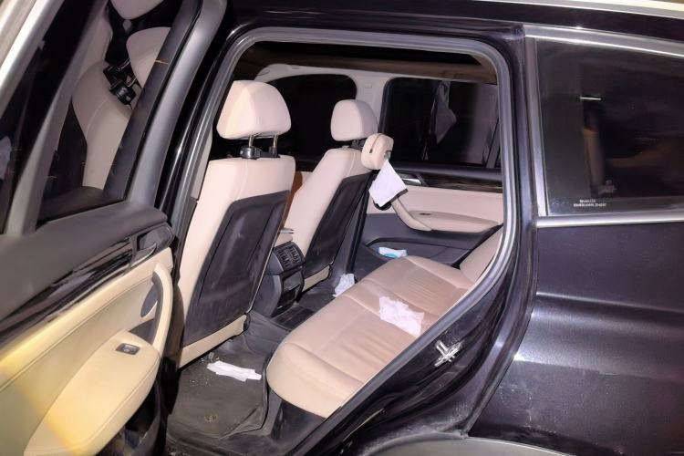 Used BMW X3 2011 xDrive28i Luxury Model Left Rear Seat