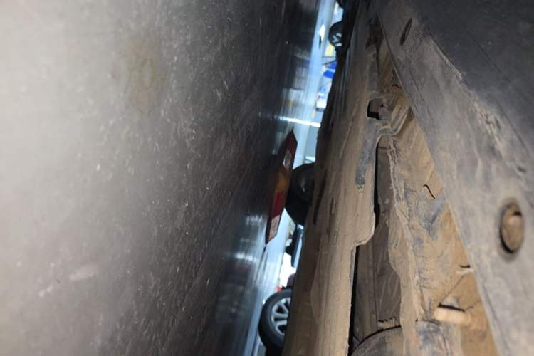 Used BMW X3 2011 xDrive28i Leading Model Left Side Sill