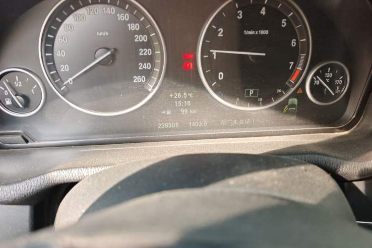 Used BMW X3 2011 xDrive28i Luxury Model Odometer Close Up